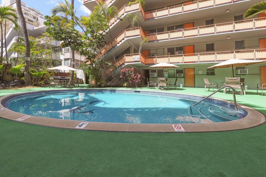 Hawaiian King Aparthotel โฮโนลูลู ภายนอก รูปภาพ