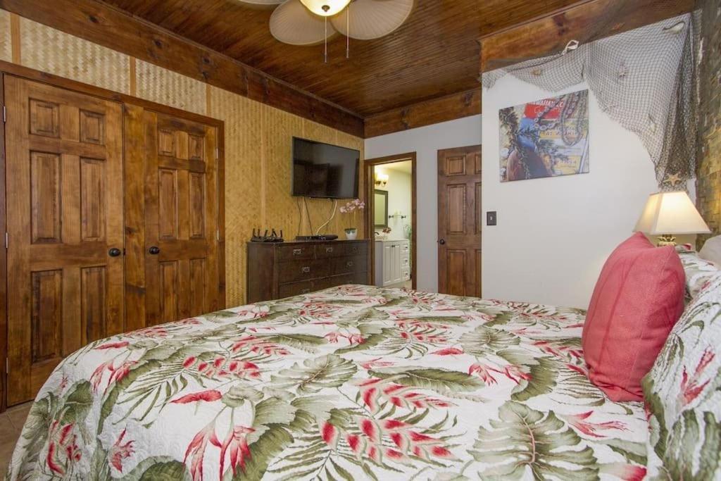 Hawaiian King Aparthotel โฮโนลูลู ภายนอก รูปภาพ