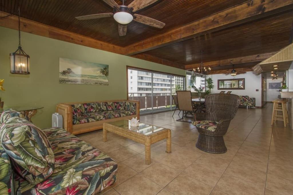 Hawaiian King Aparthotel โฮโนลูลู ภายนอก รูปภาพ